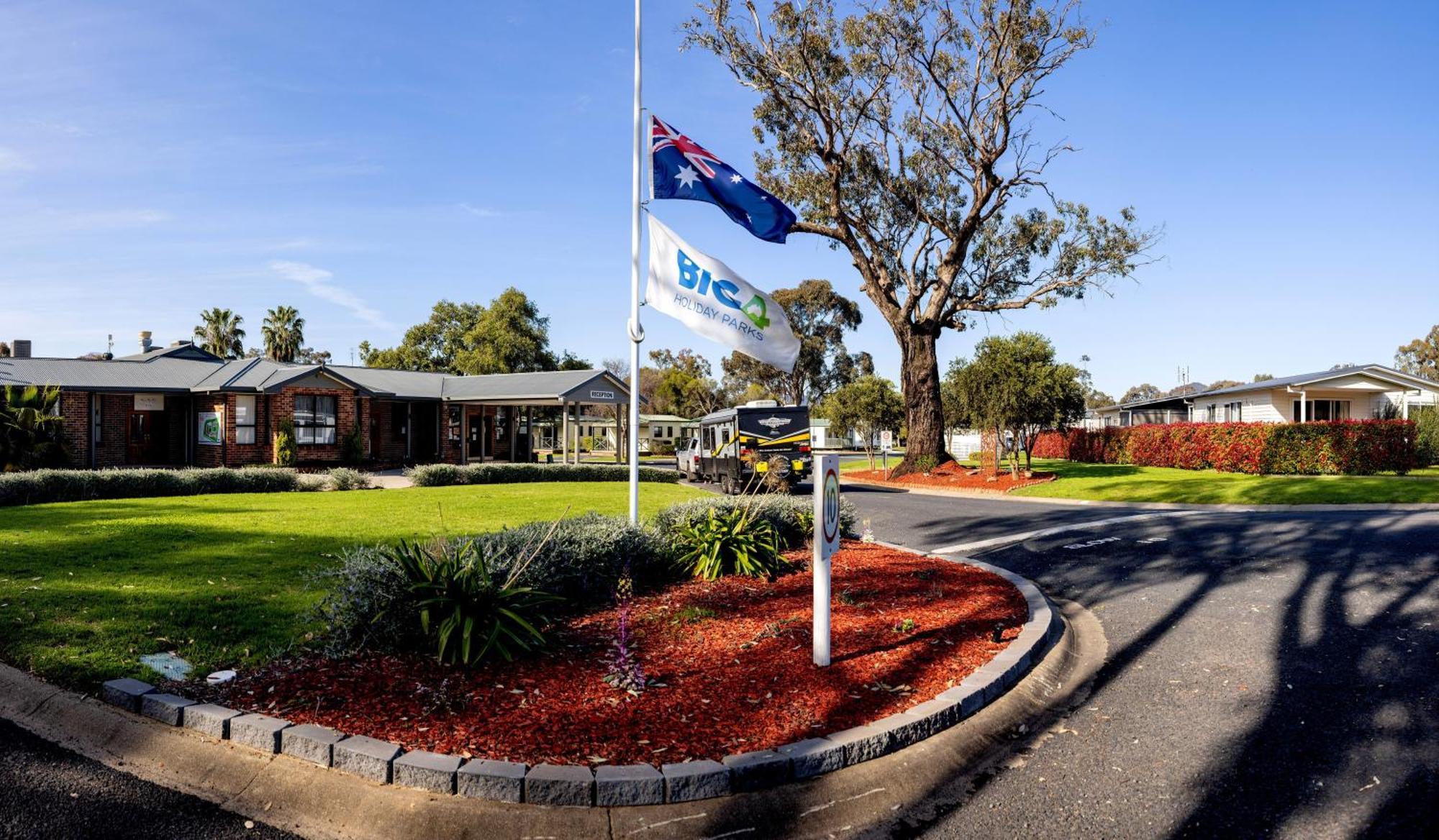 Big4 Mudgee Holiday Park ภายนอก รูปภาพ